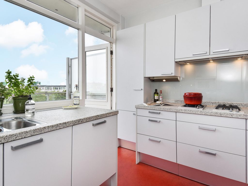 Ruychrocklaan 452, 'S-GRAVENHAGE