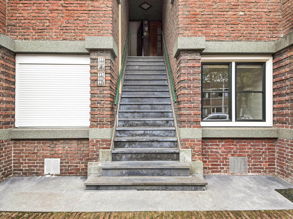 Juliana van Stolberglaan 337, 'S-GRAVENHAGE
