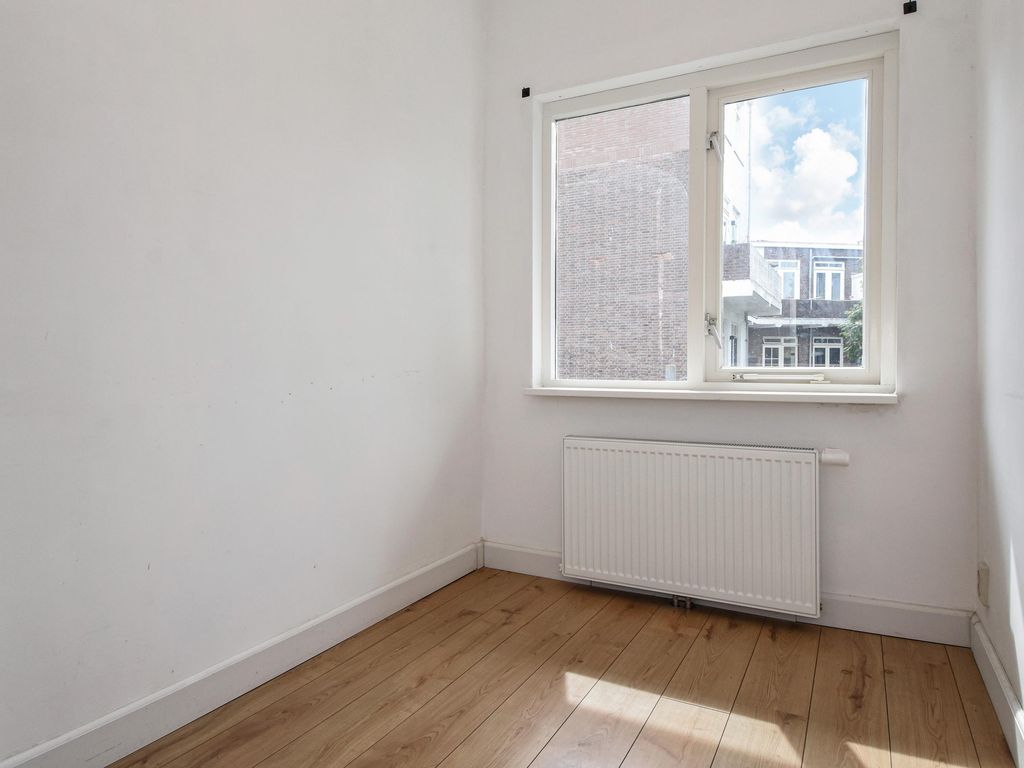 Juliana van Stolberglaan 339, 'S-GRAVENHAGE