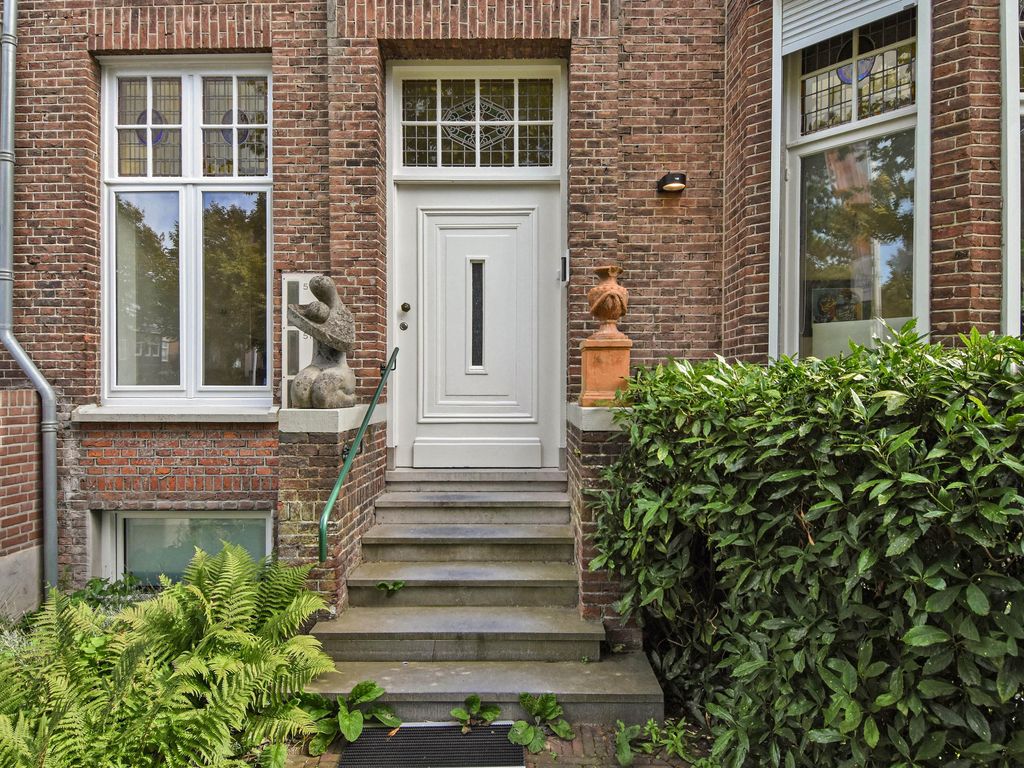 Eisenhowerlaan 51A, 'S-GRAVENHAGE