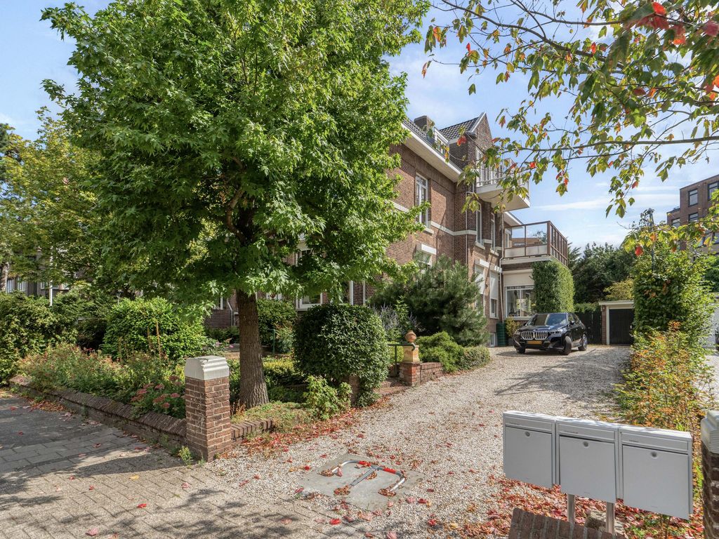 Eisenhowerlaan 51A, 'S-GRAVENHAGE