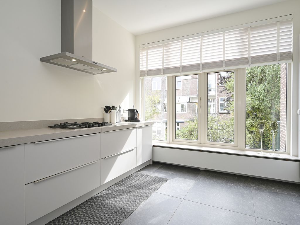 Thomsonlaan 192, 'S-GRAVENHAGE