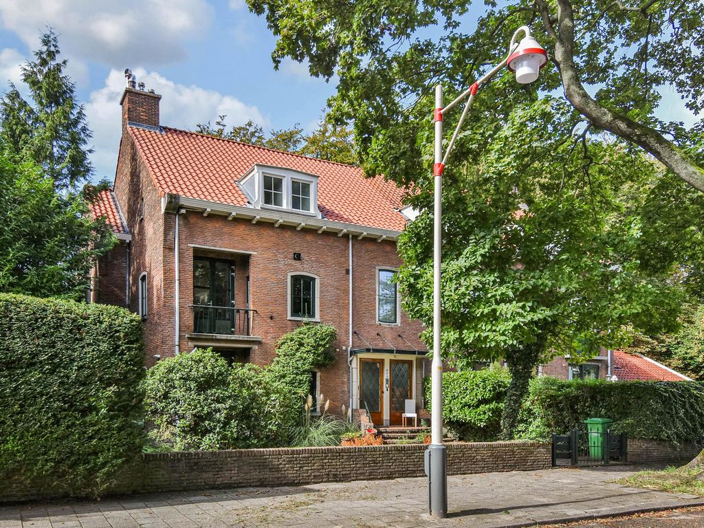 Floris Grijpstraat 30B, 'S-GRAVENHAGE