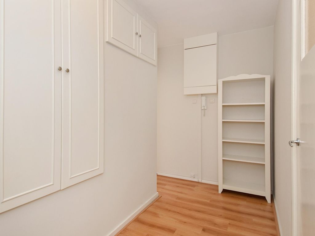Floris Grijpstraat 30B, 'S-GRAVENHAGE