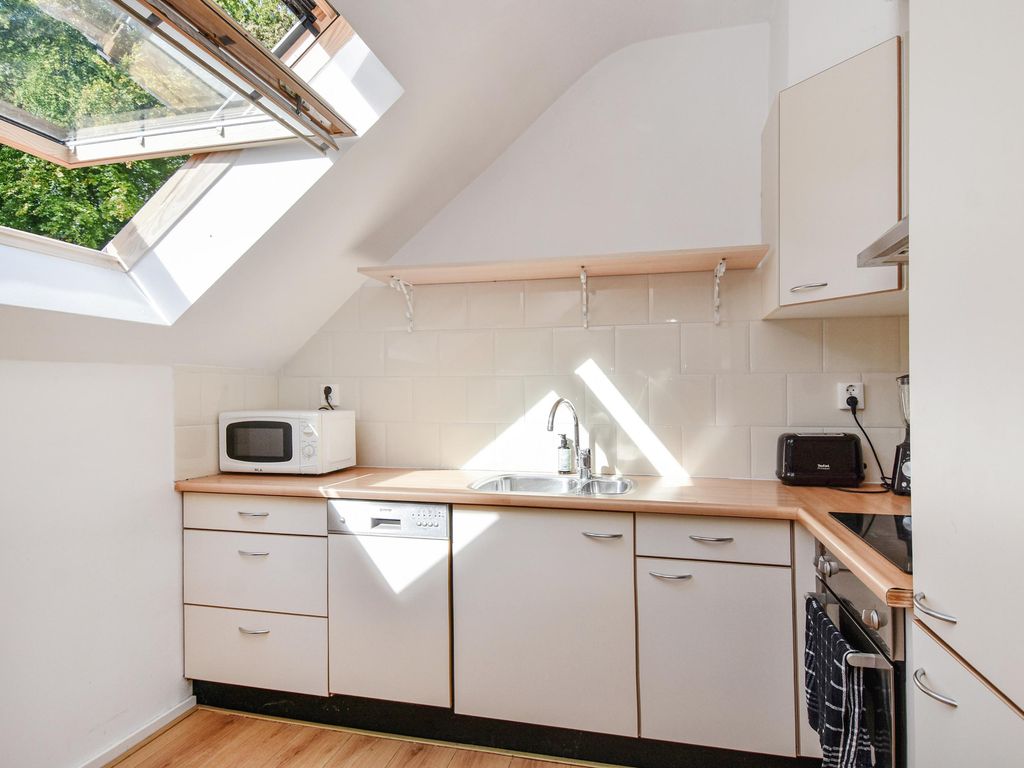 Floris Grijpstraat 30B, 'S-GRAVENHAGE