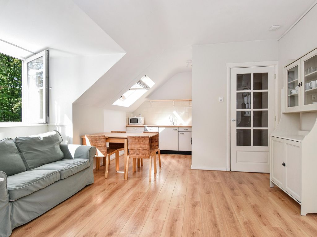 Floris Grijpstraat 30B, 'S-GRAVENHAGE