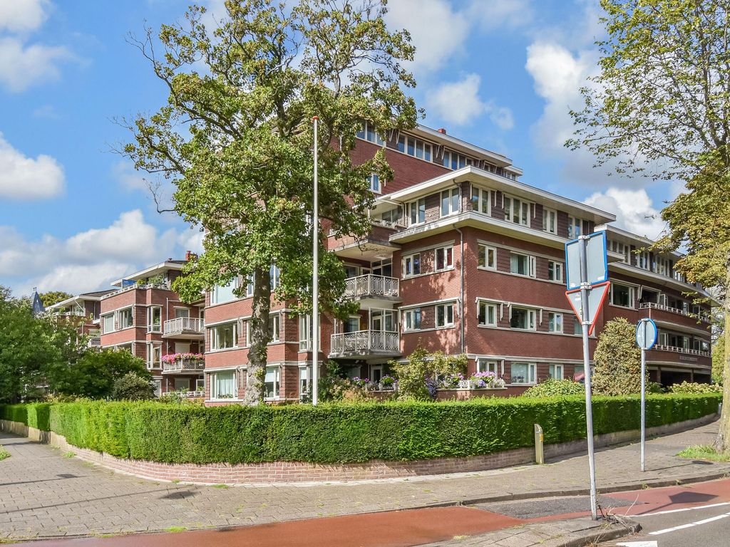 Plesmanweg 46, 'S-GRAVENHAGE