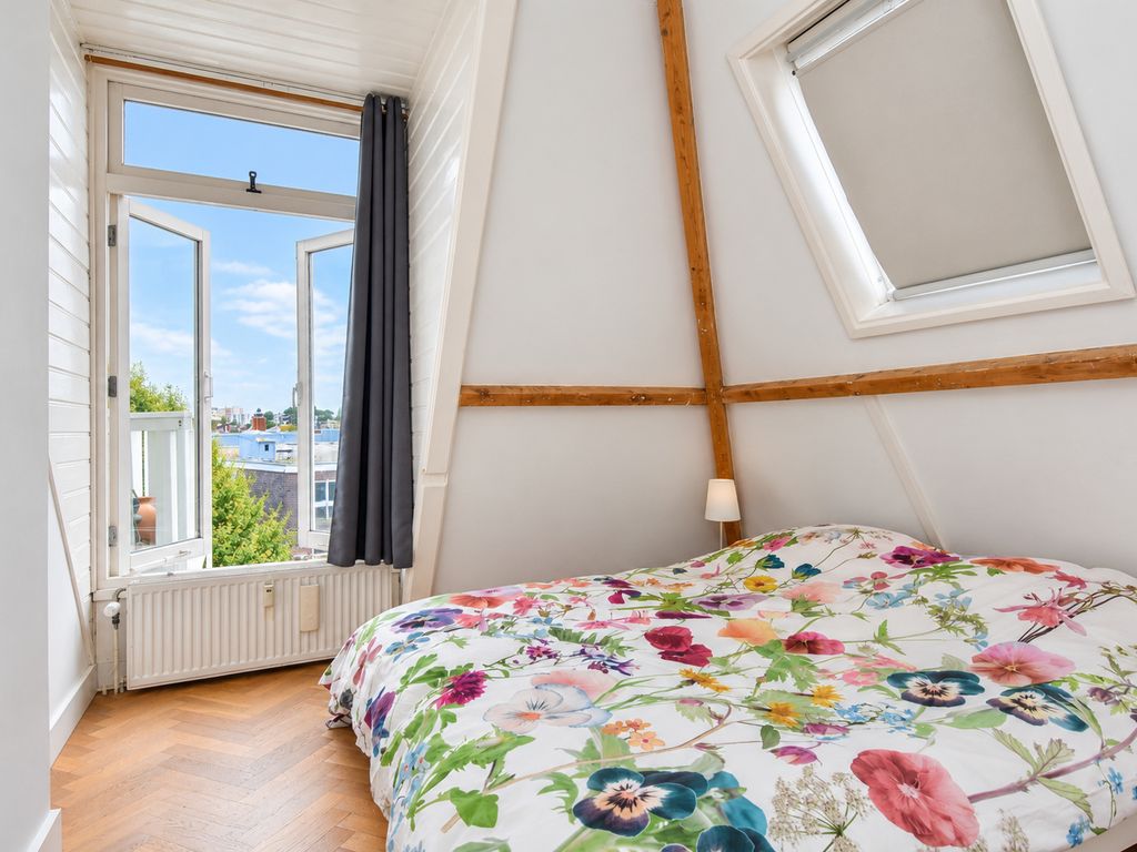 Groot Hertoginnelaan 223B, 'S-GRAVENHAGE