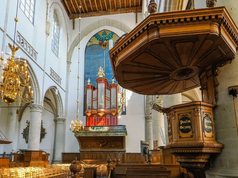 Interieur Sint-Catharijnekerk - Joost de Koning - web.jpg