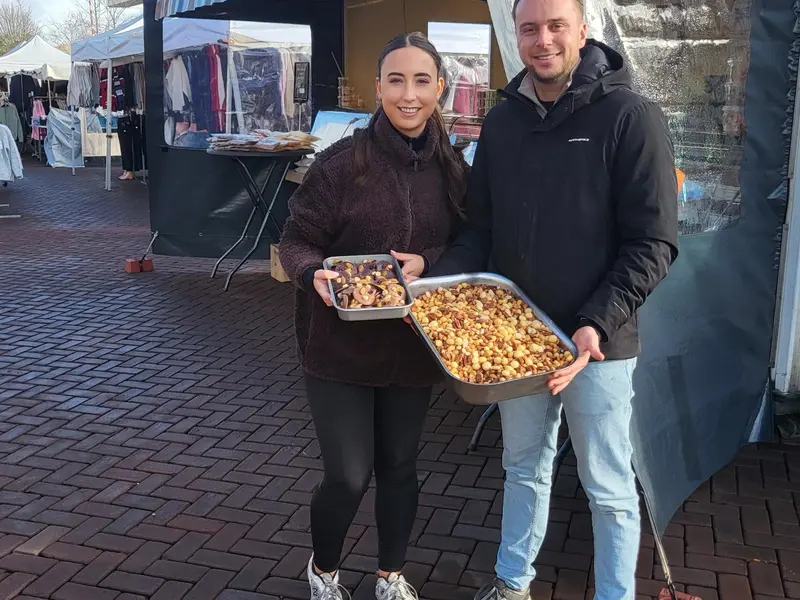 Notenkraam Kruythof - weekmarkt Brielle.jpg