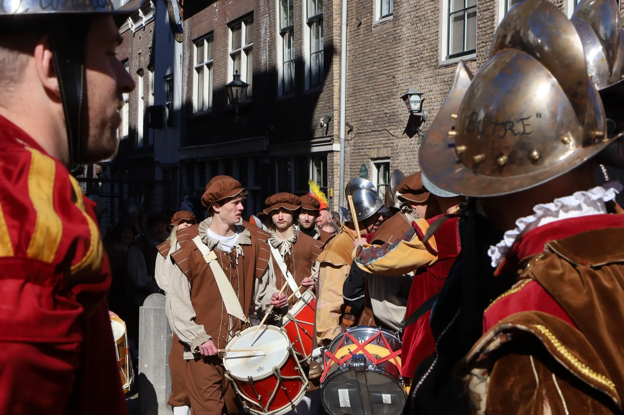 Brielle onder Spaans bewind: een kruidvat op barsten!