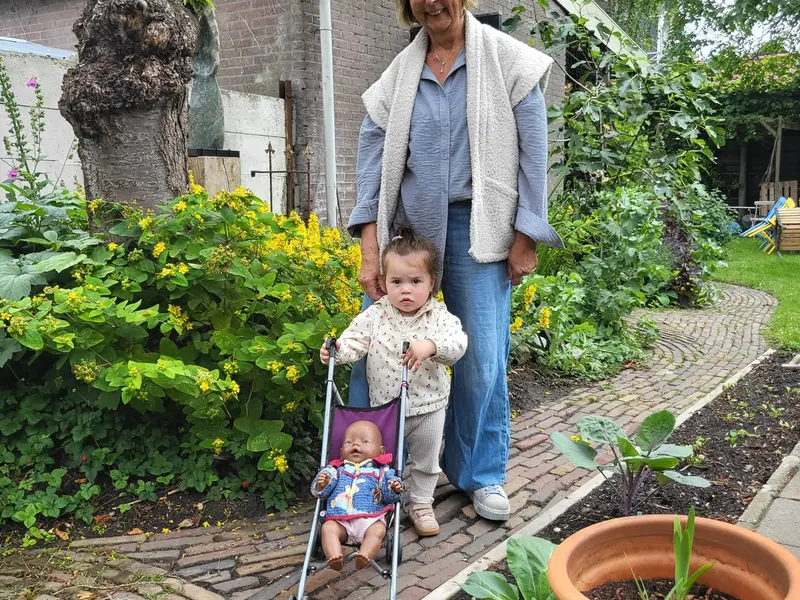 Gluren bij de Tuinen van de Buren - webversie.jpg