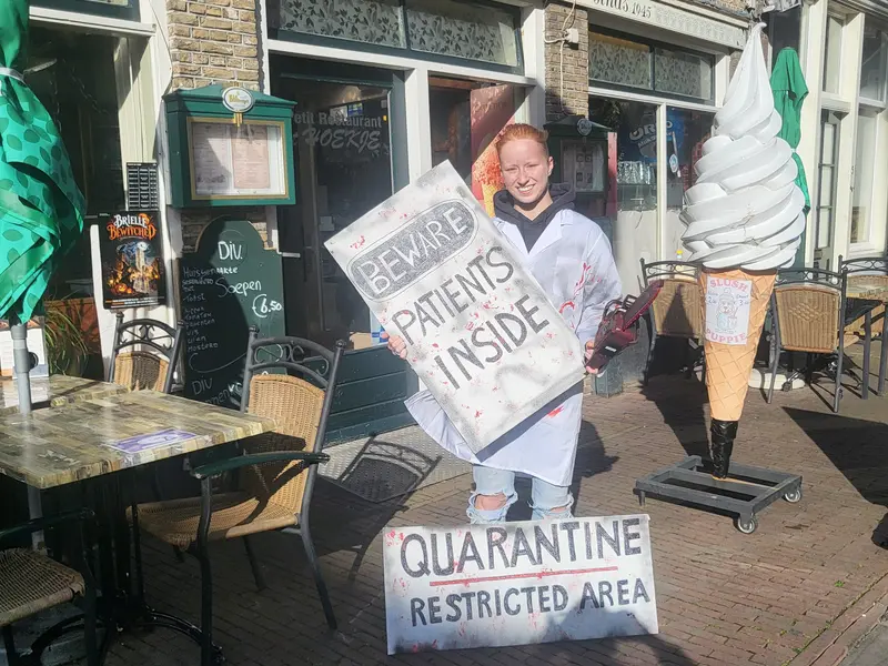 cafetaria t hoekje halloween in brielle 2026.jpg