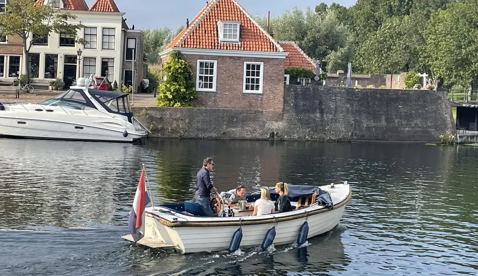 Varen op het Brielse Meer