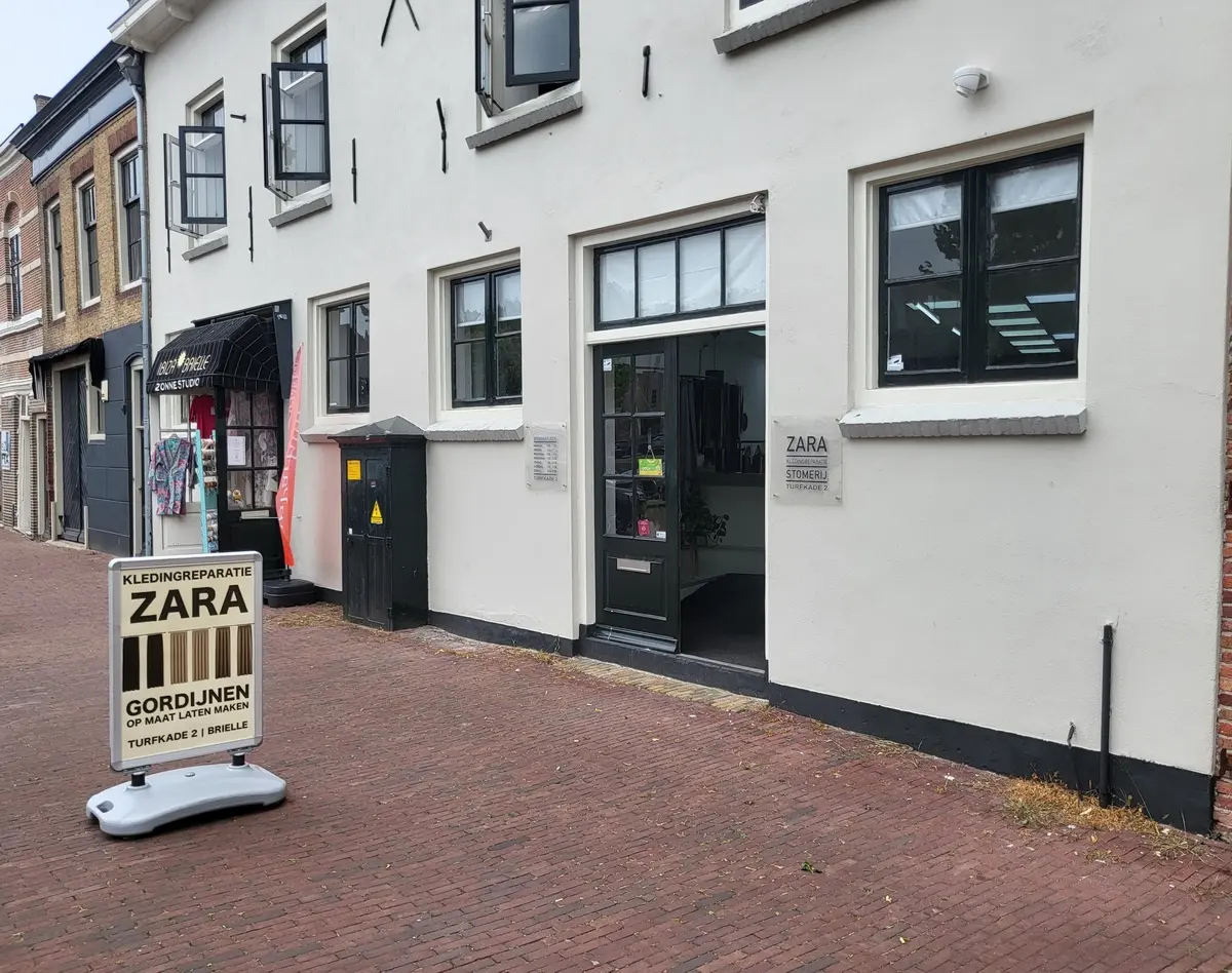 Zara Kledingreparatie