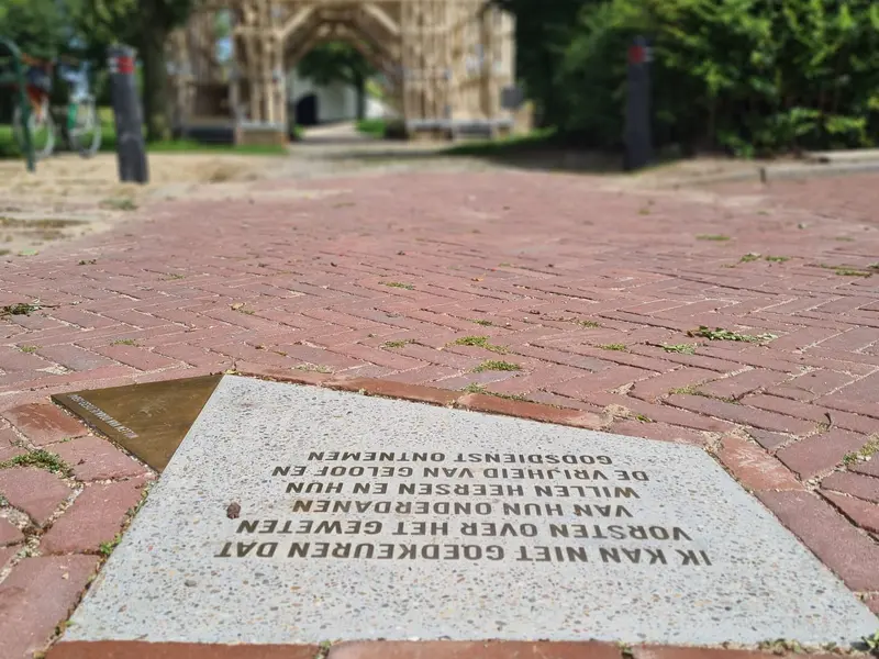 Vrijheidsleuzen in het straatbeeld