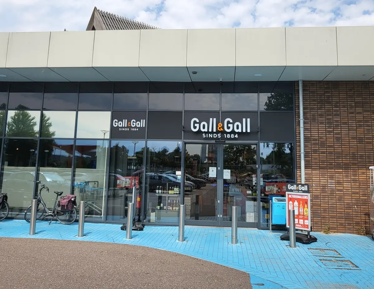 Gall & Gall