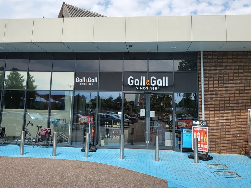 Gall & Gall
