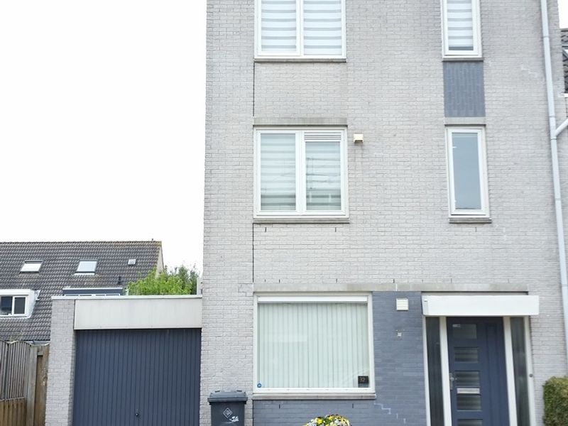 Maria Doorman-Kielstrastraat 32, Spijkenisse