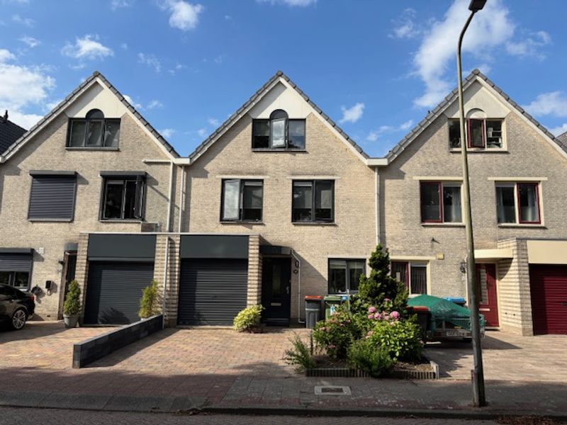 Krammer 82, BRIELLE