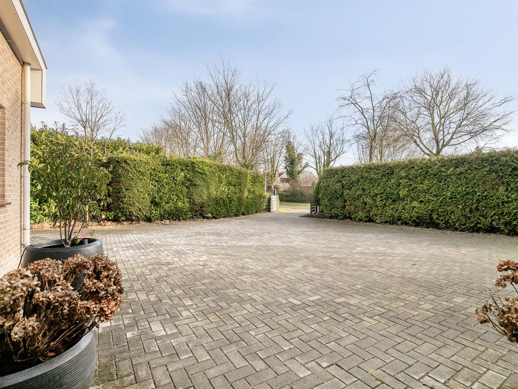 Schans 16, HELLEVOETSLUIS