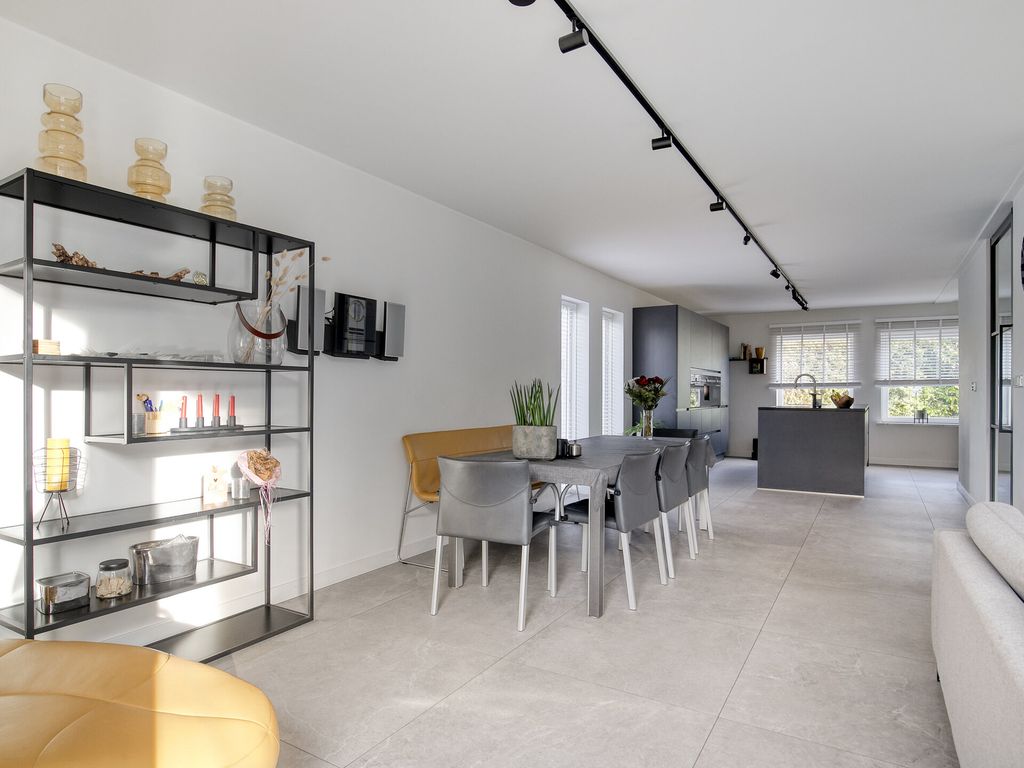 Schans 16, HELLEVOETSLUIS