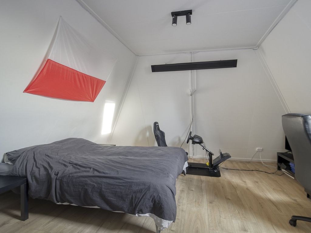 Schans 16, HELLEVOETSLUIS