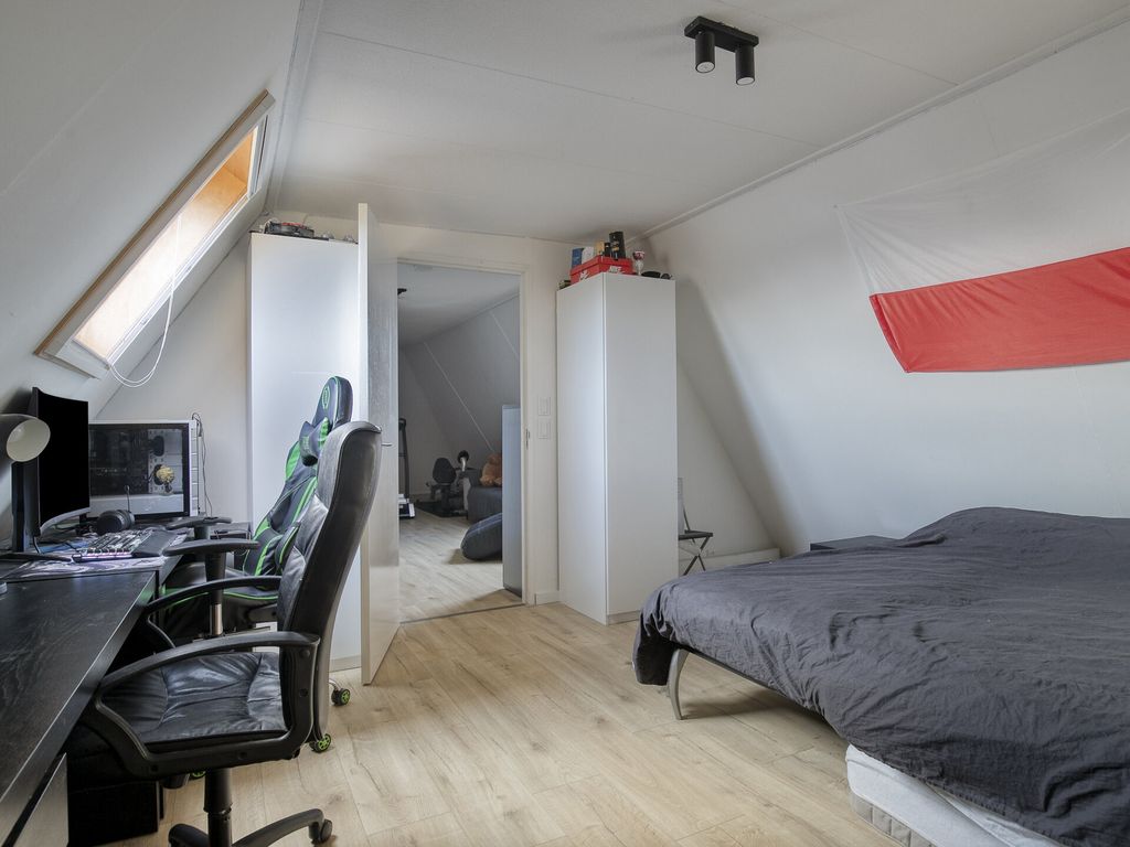 Schans 16, HELLEVOETSLUIS