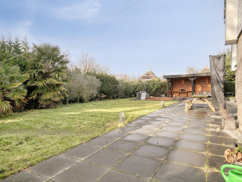 Schans 16, HELLEVOETSLUIS