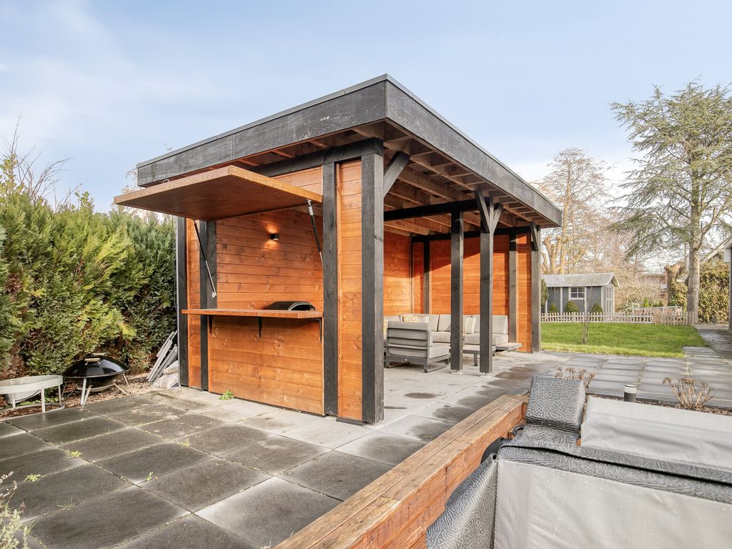 Schans 16, HELLEVOETSLUIS