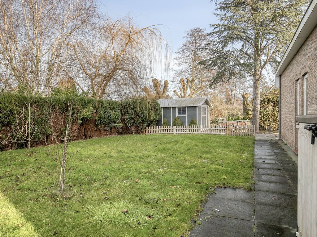 Schans 16, HELLEVOETSLUIS