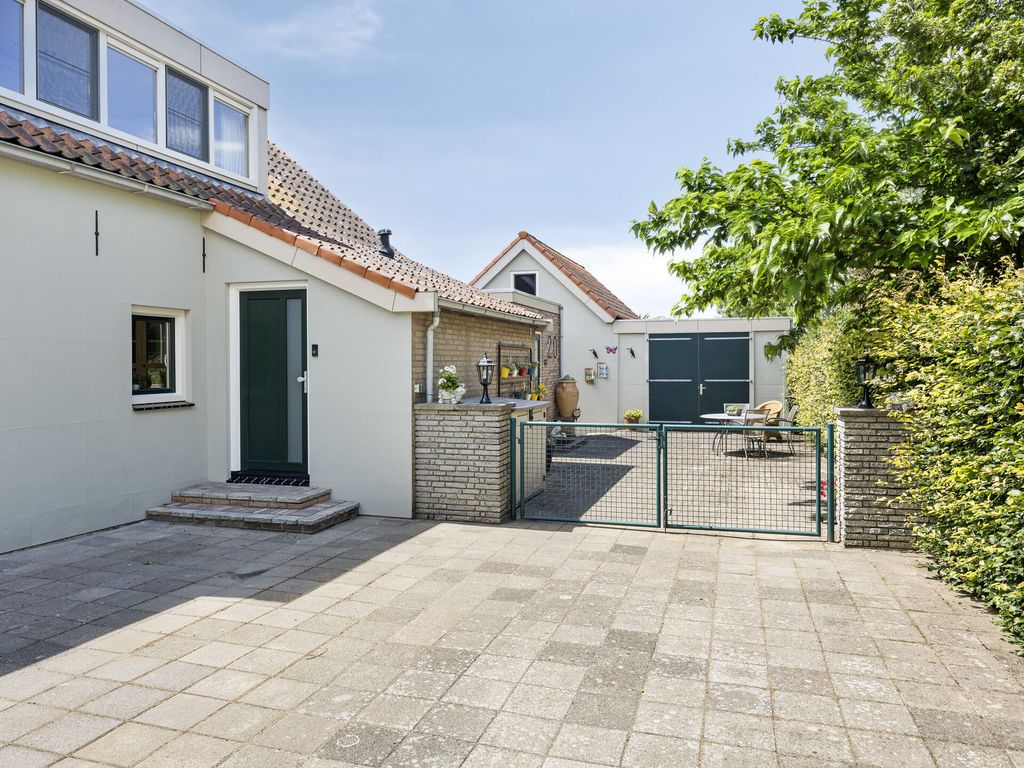 Ruigendijk 15, TINTE