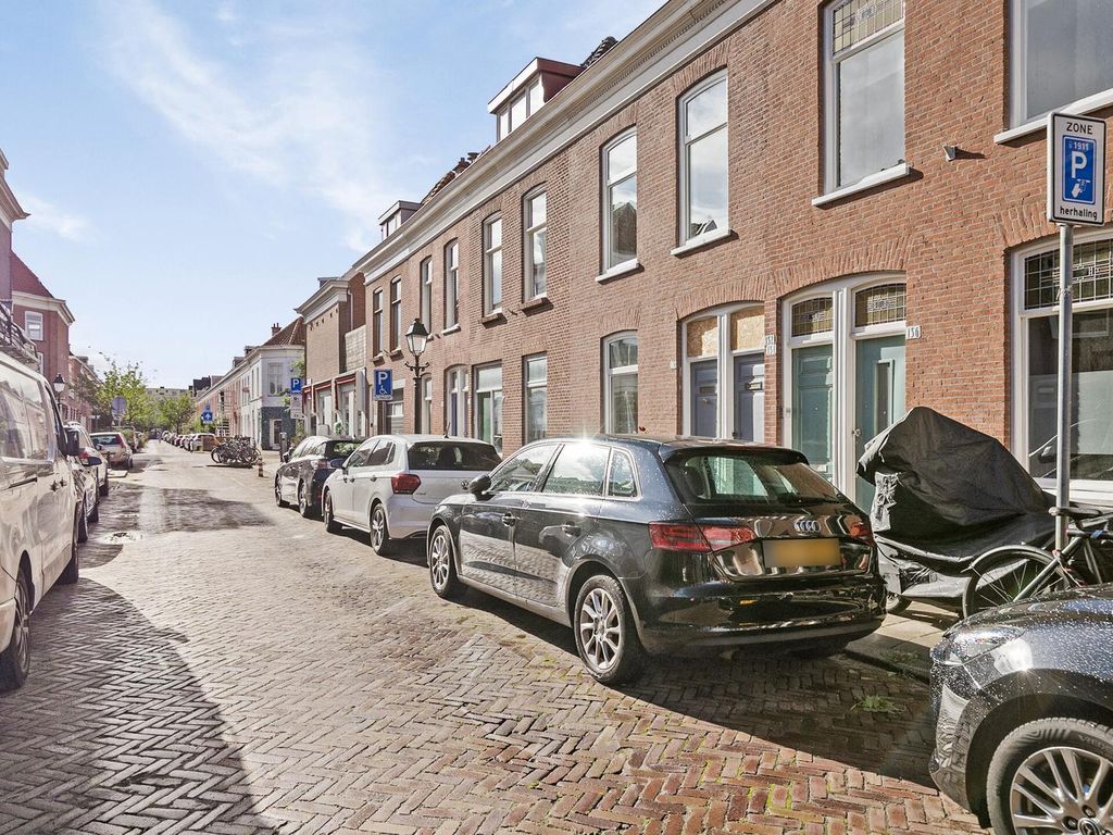 Roggeveenstraat 134, 'S-Gravenhage