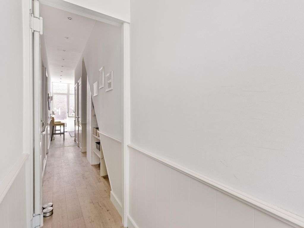Edisonstraat 88, 'S-Gravenhage