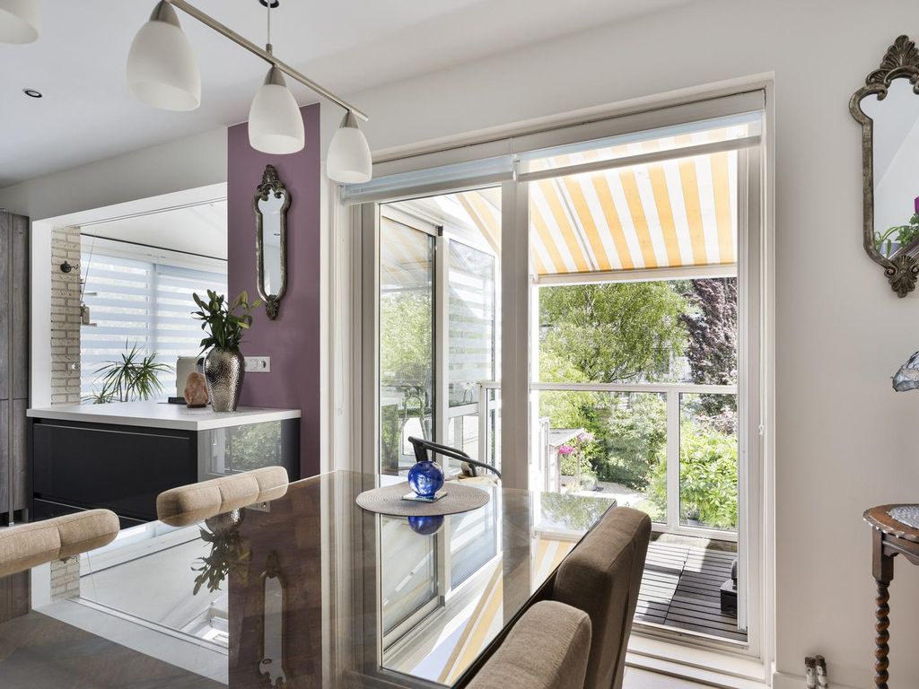 Oostvlietweg 12B, Leidschendam