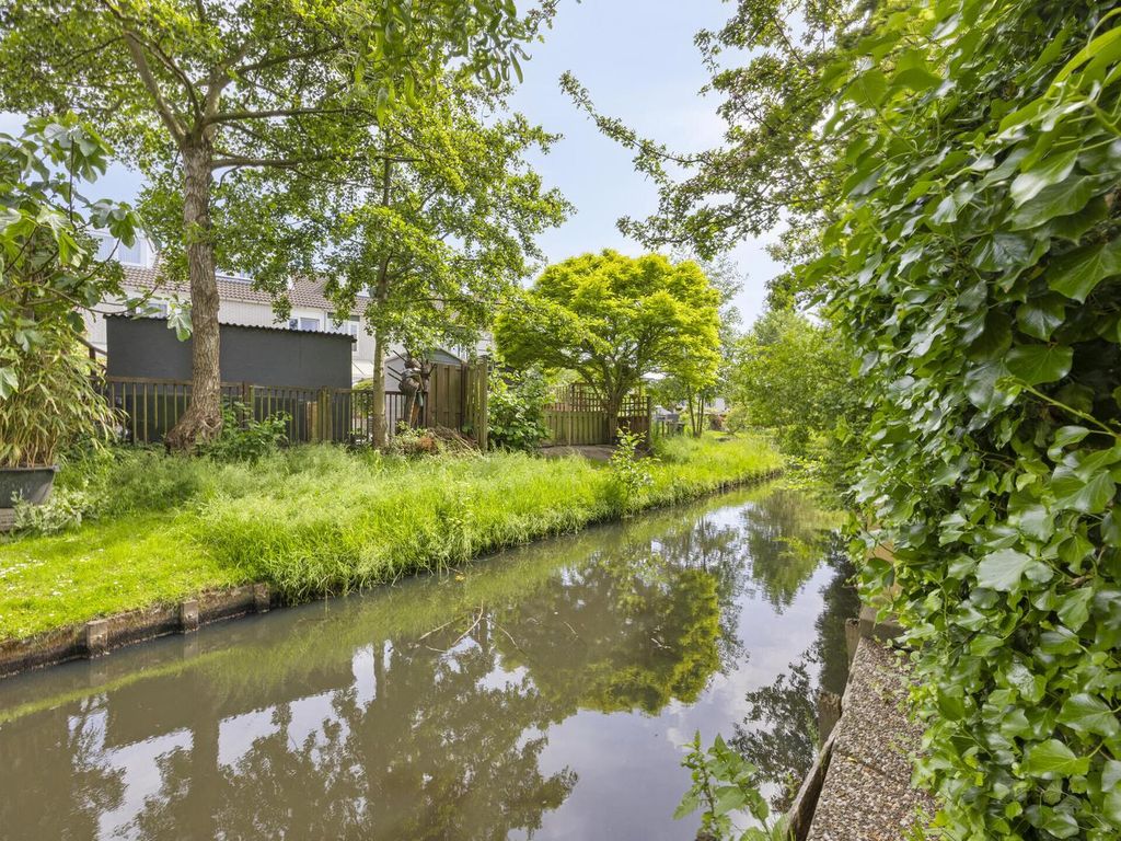 Oostvlietweg 12B, Leidschendam