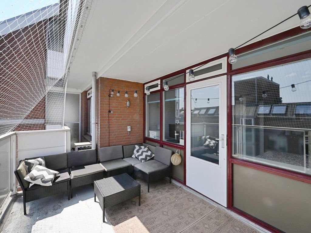 Gedempte Burgwal 18E, 'S-Gravenhage