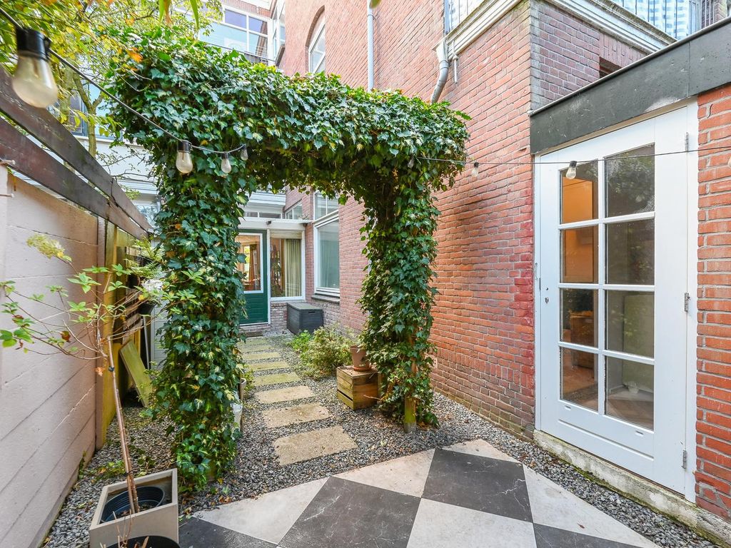 Fultonstraat 107, 'S-Gravenhage