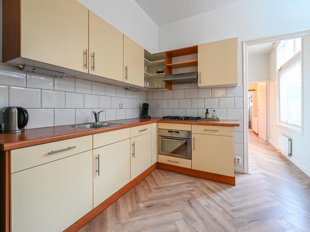 Fultonstraat 107, 'S-Gravenhage