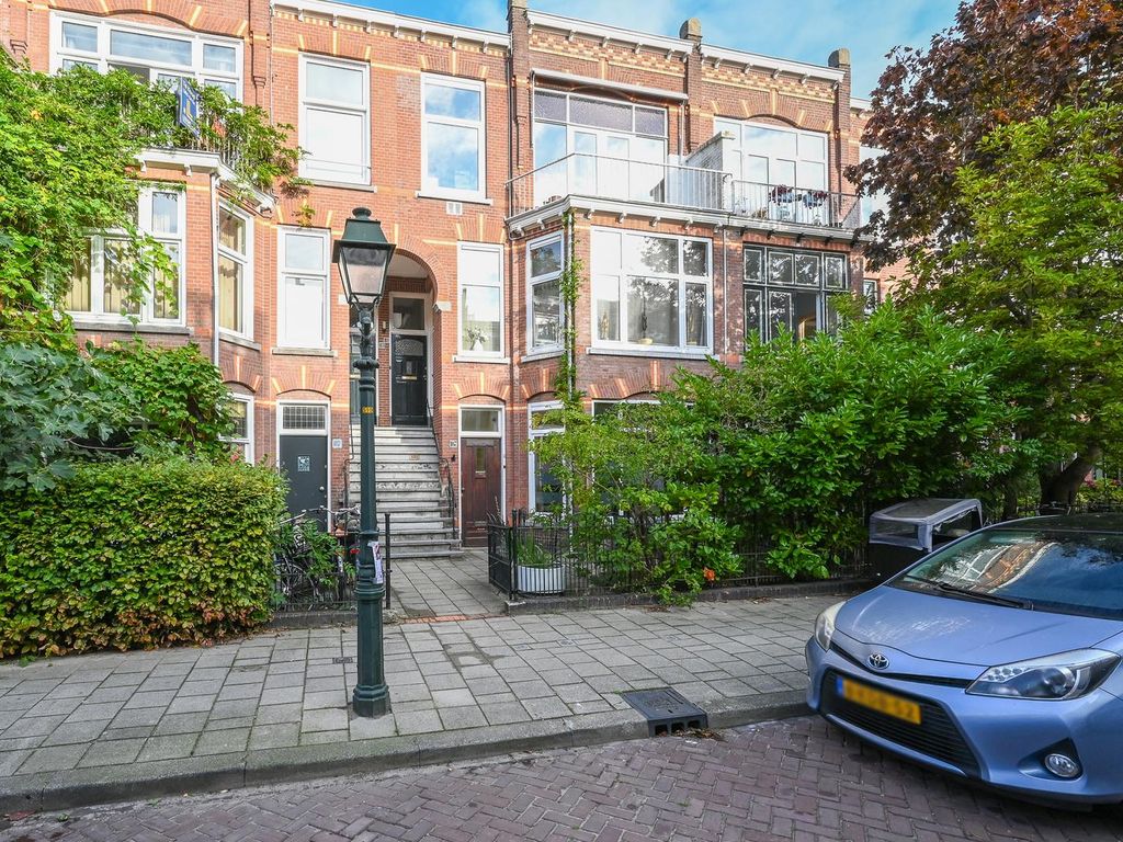 Fultonstraat 107, 'S-Gravenhage