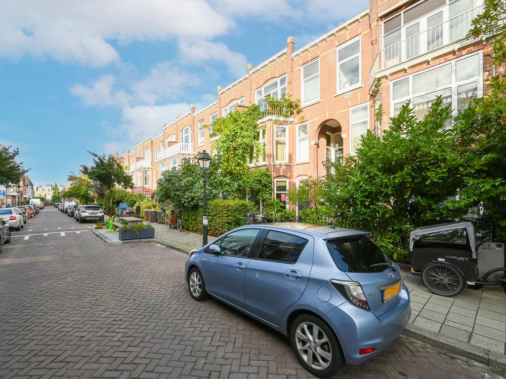 Fultonstraat 107, 'S-Gravenhage