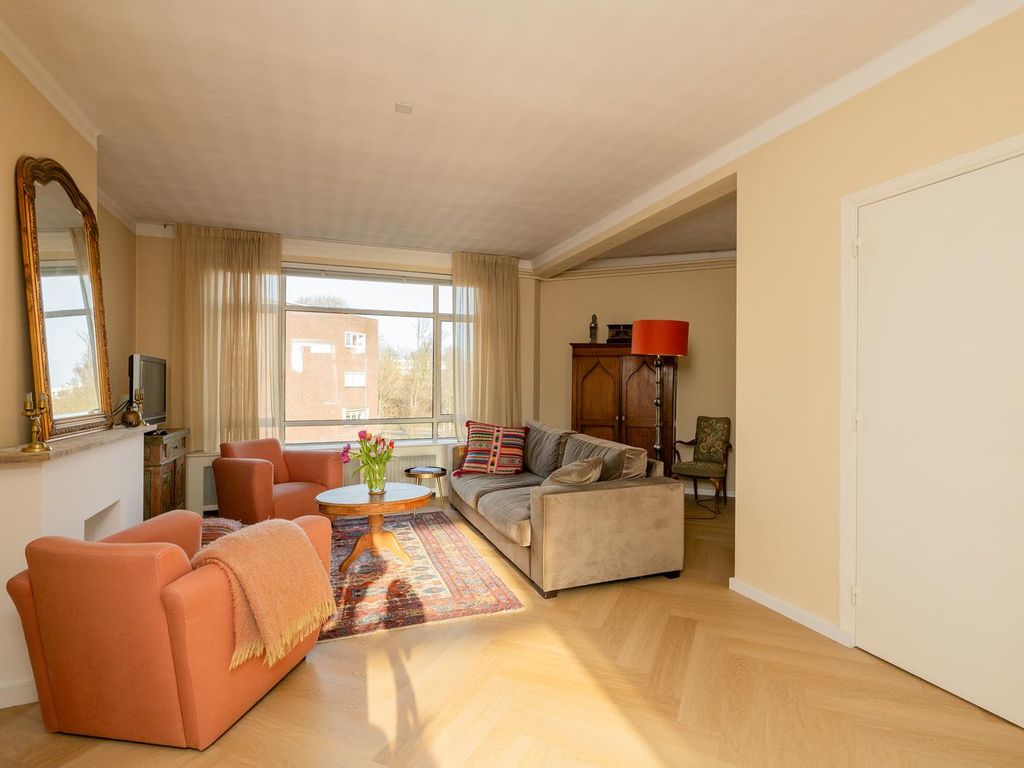 Resedastraat 18, 'S-Gravenhage