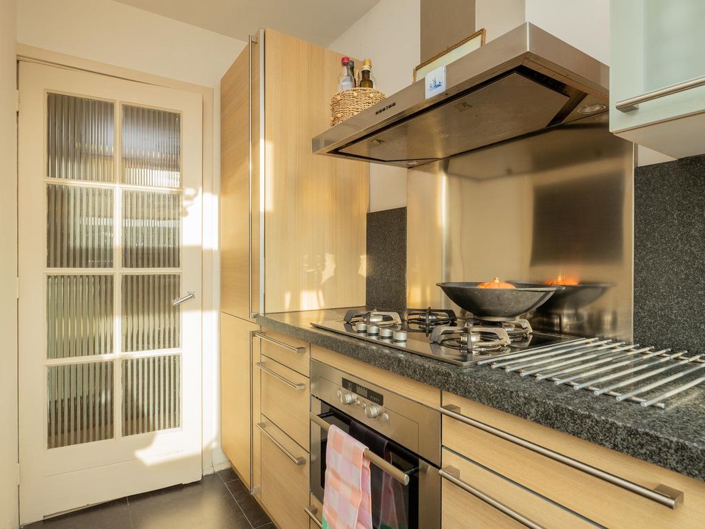 Resedastraat 18, 'S-Gravenhage