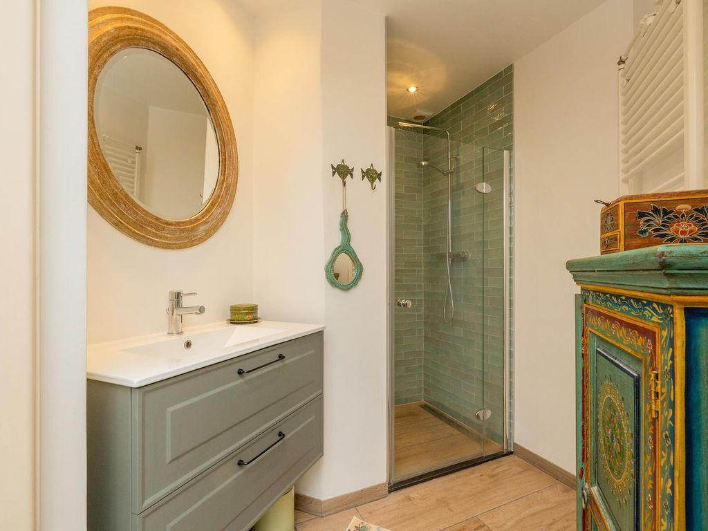 Resedastraat 18, 'S-Gravenhage