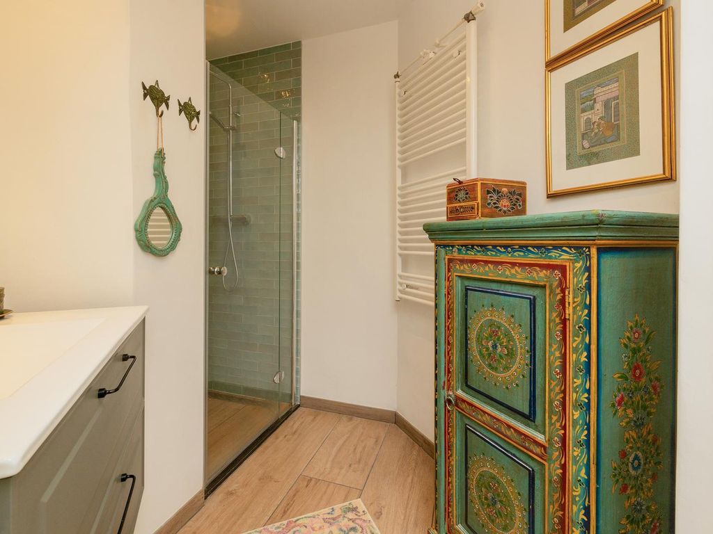 Resedastraat 18, 'S-Gravenhage