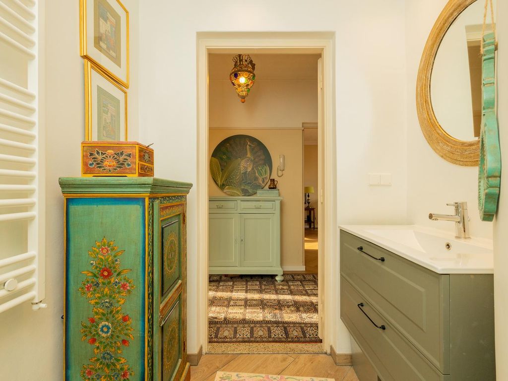 Resedastraat 18, 'S-Gravenhage