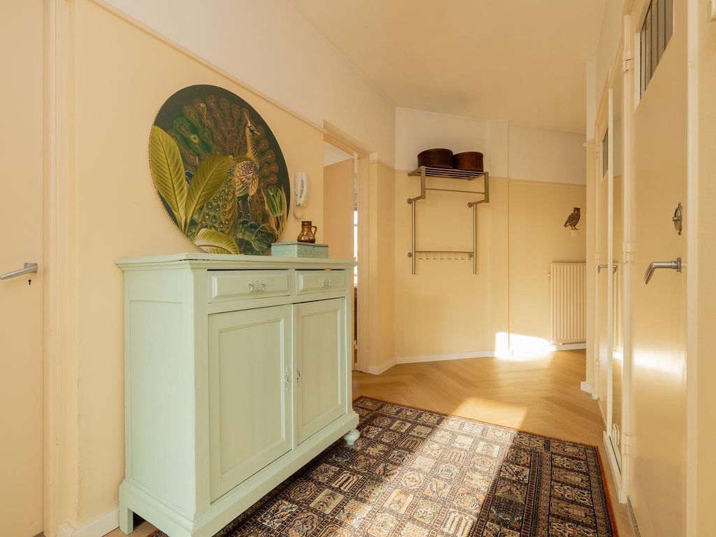 Resedastraat 18, 'S-Gravenhage