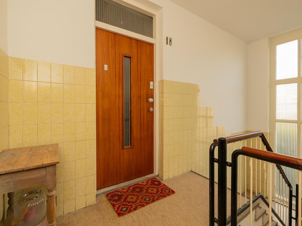 Resedastraat 18, 'S-Gravenhage