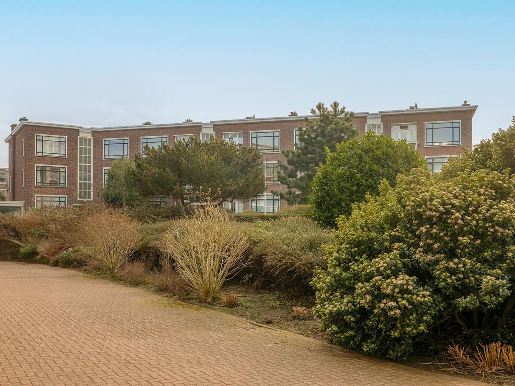 Resedastraat 18, 'S-Gravenhage