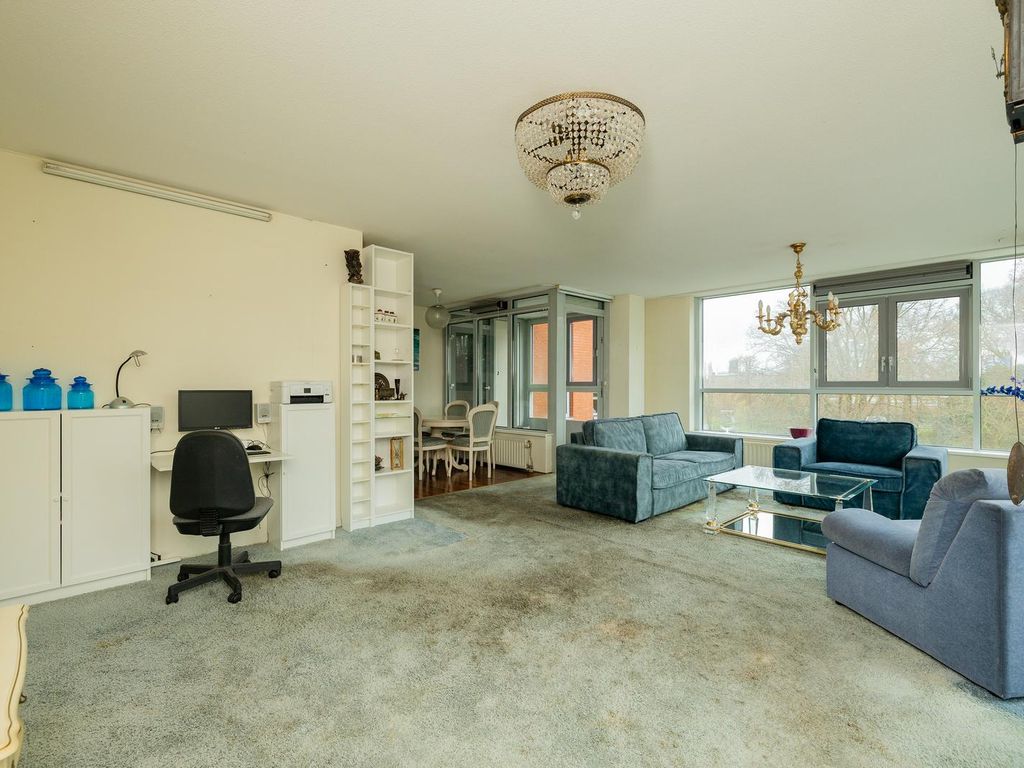 Groot Hertoginnelaan 8T, 'S-Gravenhage